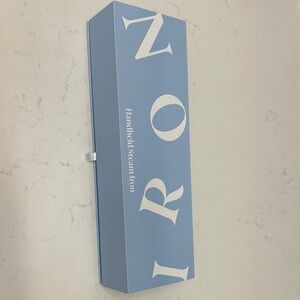 Nori blue Handheld Steam Iron